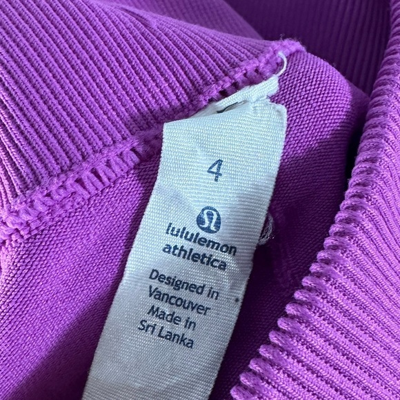 Lululemon Zone In Crop Tight Tender Violet Size 4 - Picture 2 of 6